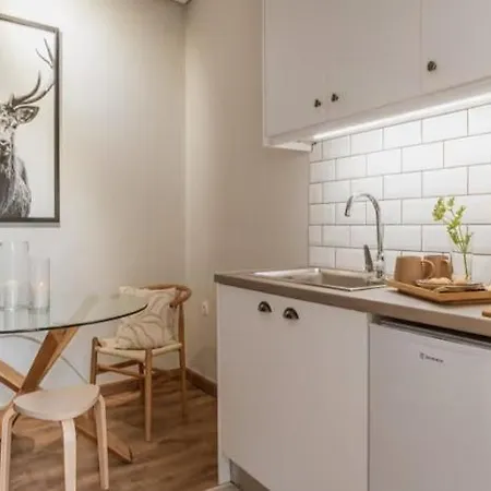 Meliti Apartment Just 5' From The Sea